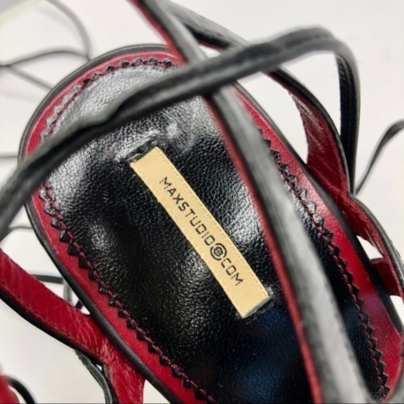 Max Studio cutout leather pumps size 6M - Picture 4 of 7